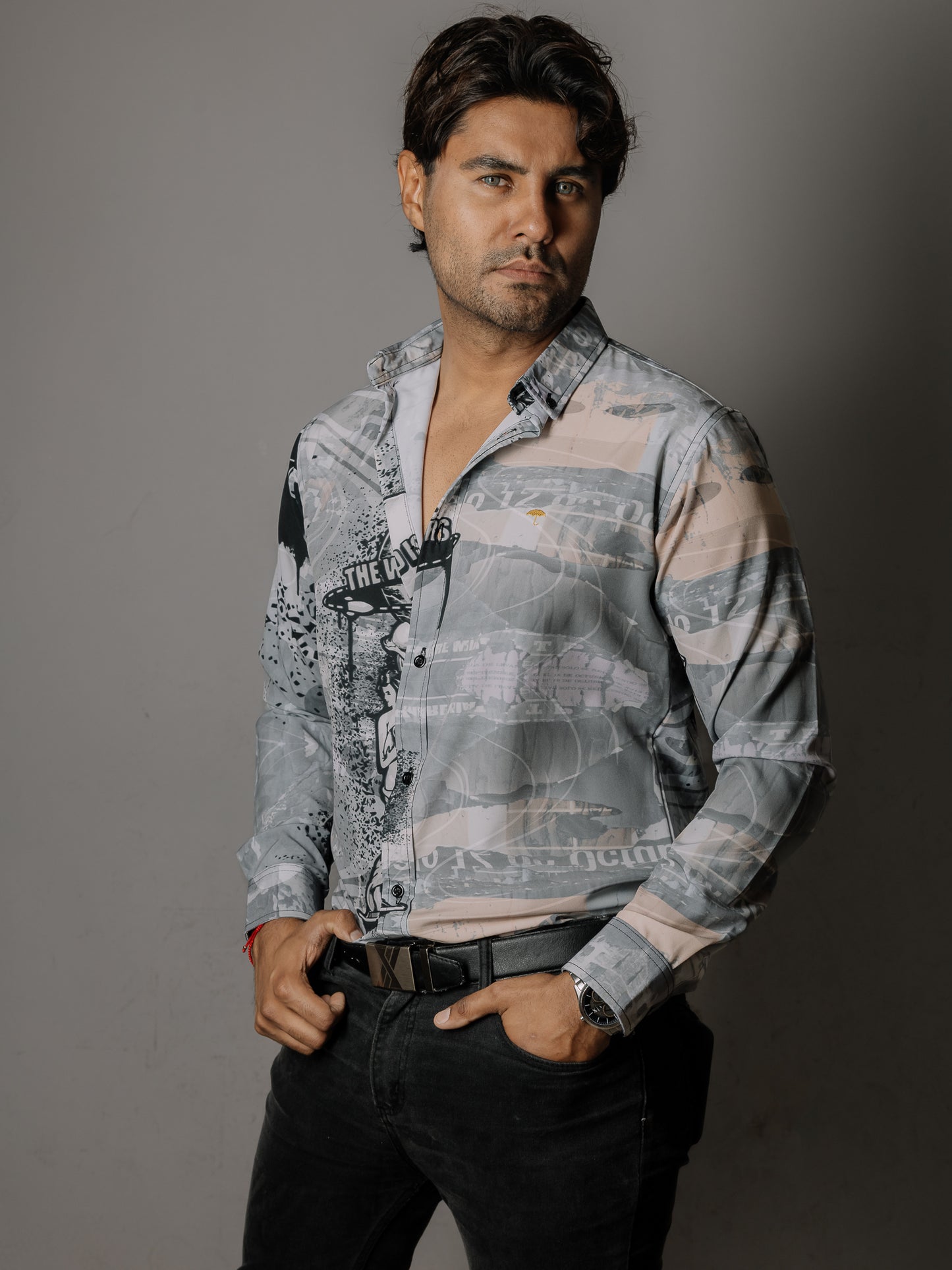 CAMISA HOMBRE SLIM FIT, GRIS DETALLES NEGROS TONY MONTANA