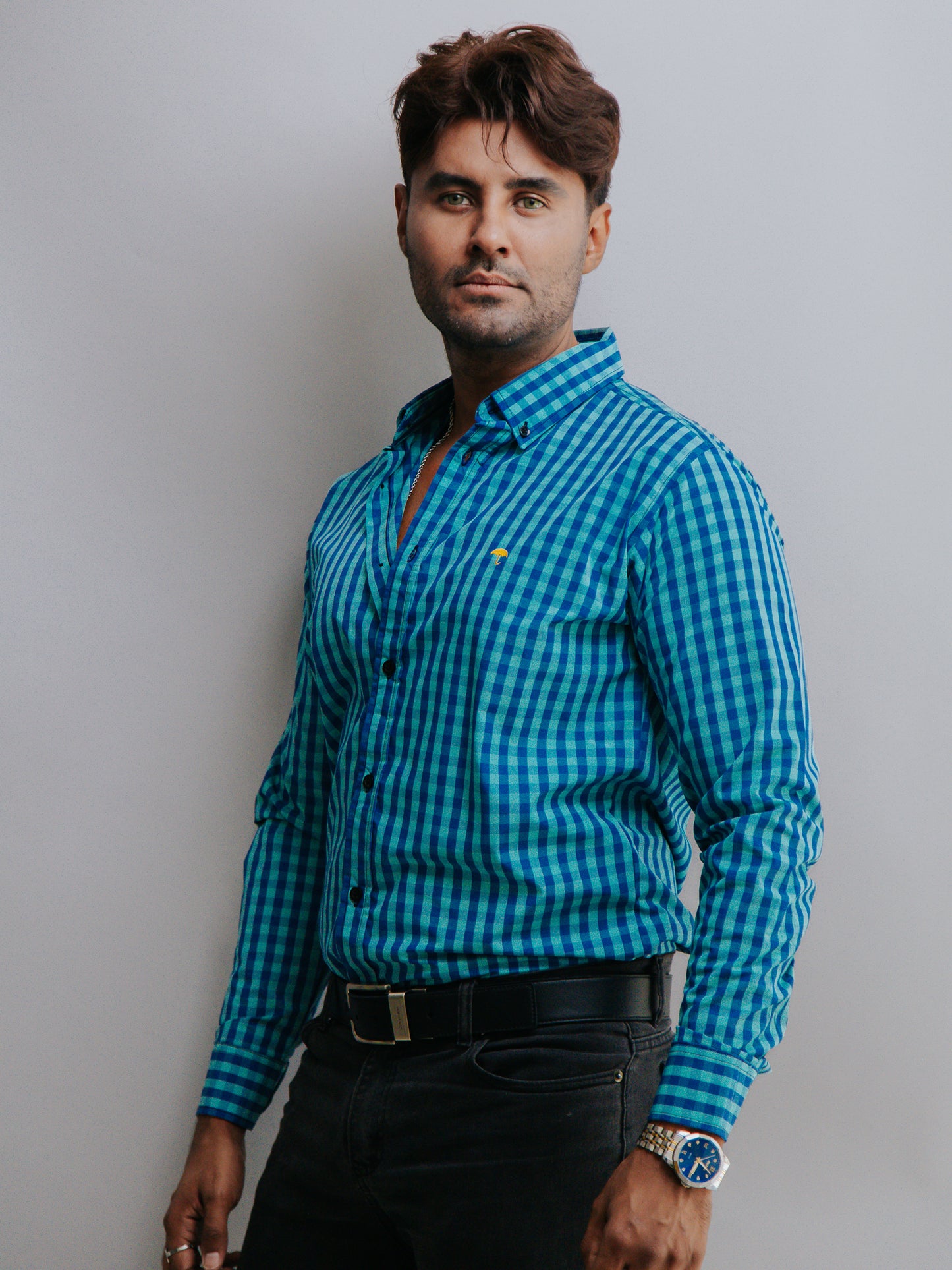 CAMISA HOMBRE SLIM FIT, MINI CUADROS VERDE Y AZUL