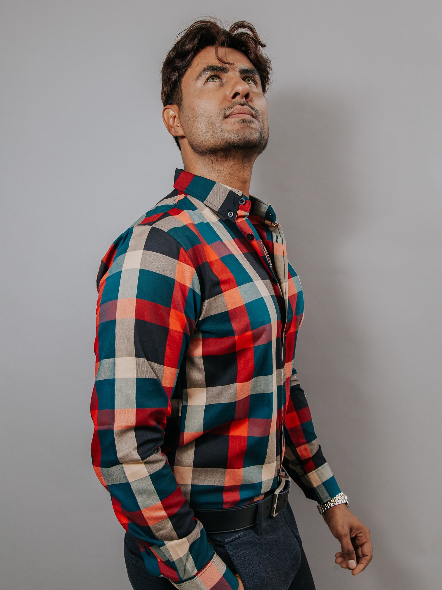 CAMISA SLIM FIT, CUADROS ROJO, BEIGE, VERDE Y NEGRO