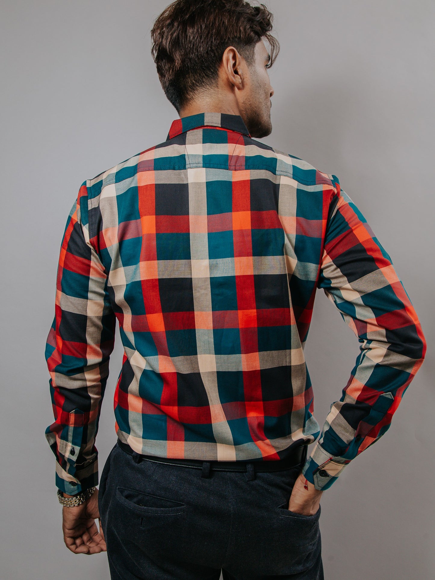 CAMISA SLIM FIT, CUADROS ROJO, BEIGE, VERDE Y NEGRO