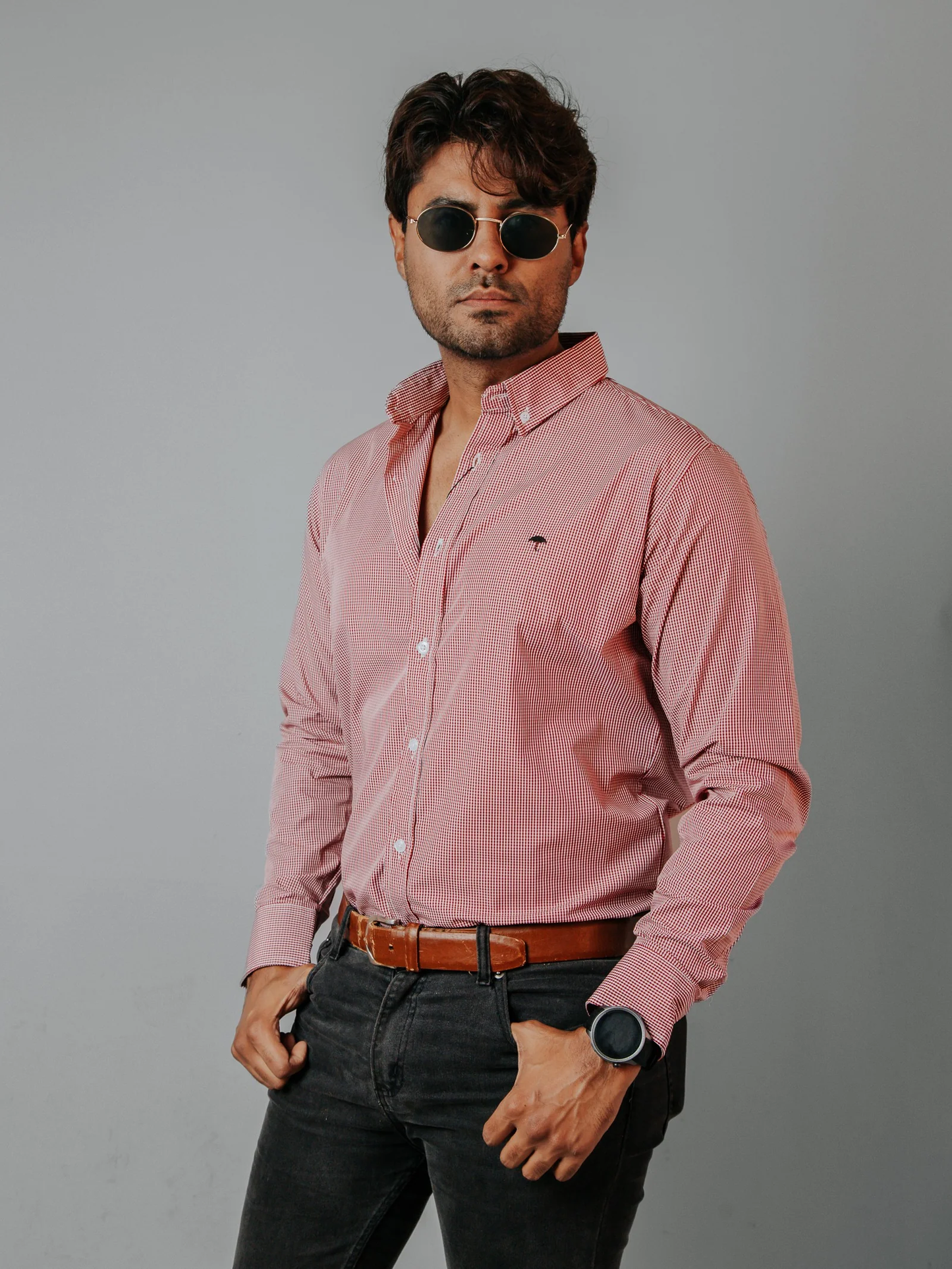 CAMISA HOMBRE SLIM FIT, MICROCUADRO ROJO