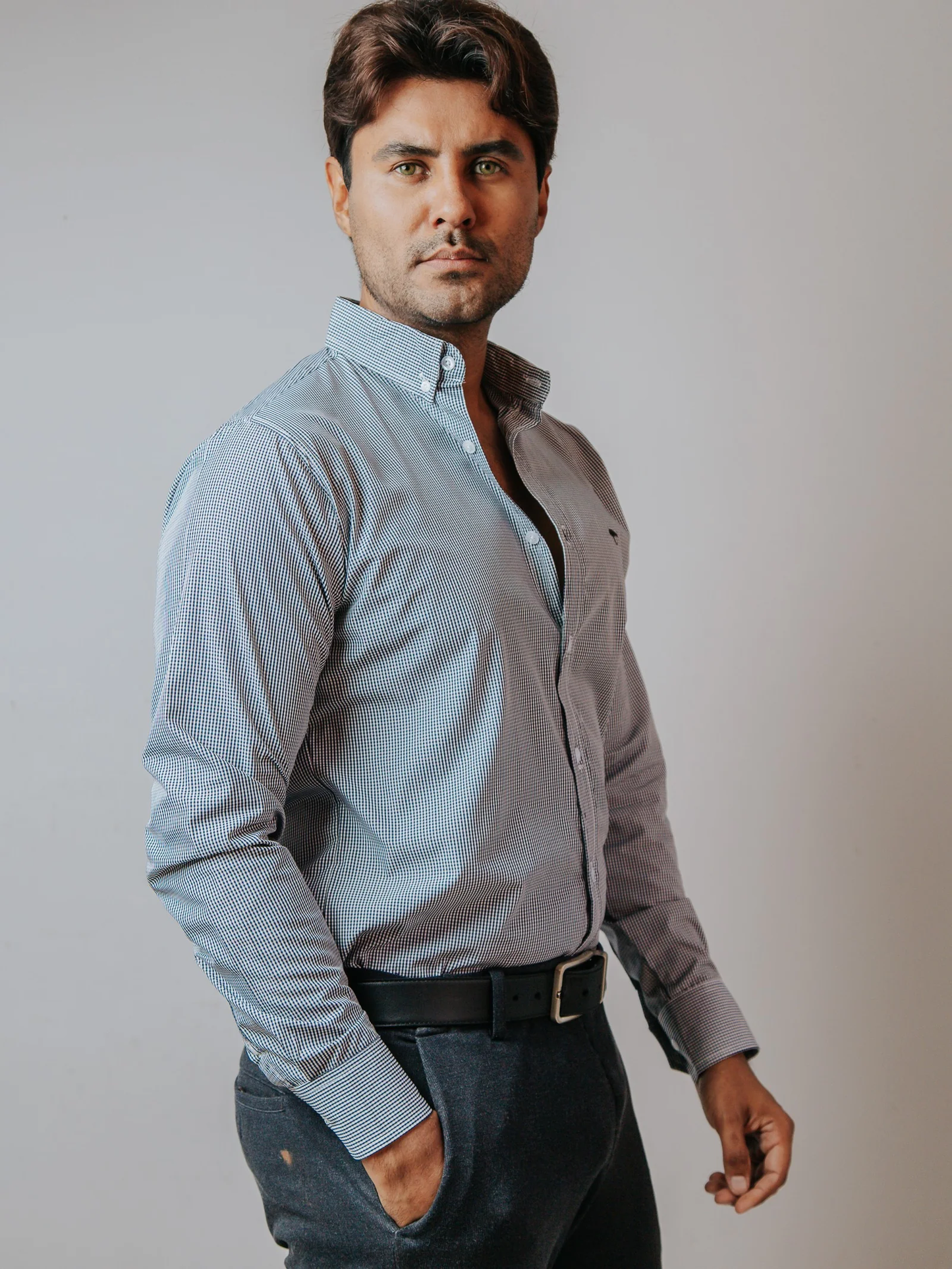 CAMISA HOMBRE SLIM FIT, MICROCUADRO AZUL MARINO