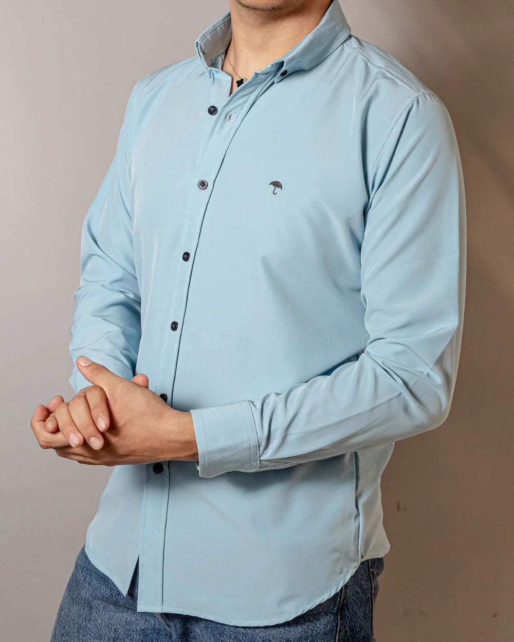 CAMISA HOMBRE CASUAL LISA COLOR AZUL CIELO