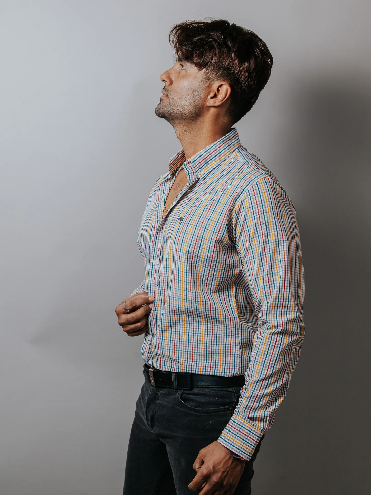 CAMISA HOMBRE SLIM FIT, CUADROS GRIS, AZUL, ROJO, AMARILLOS