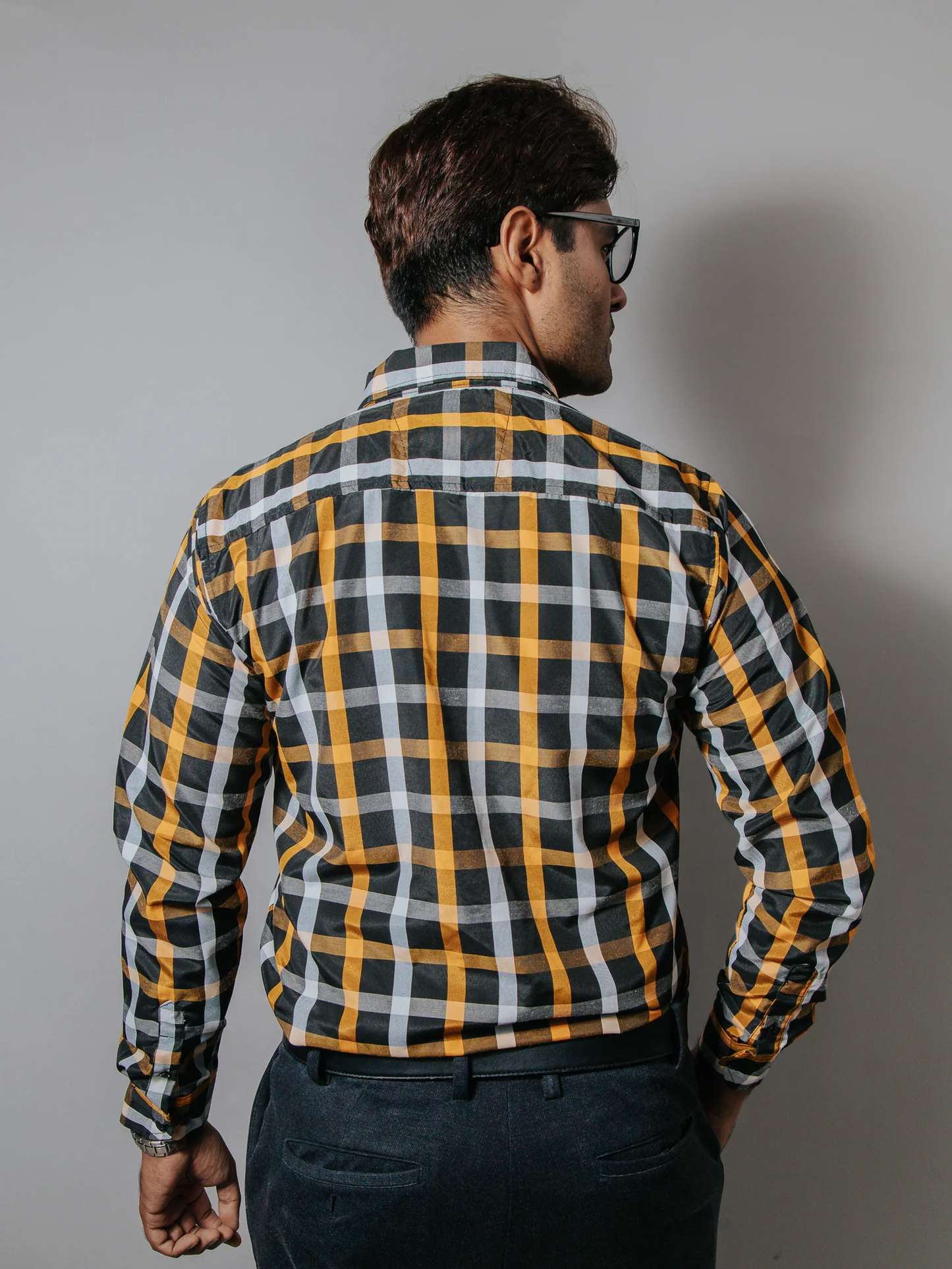 CAMISA HOMBRE SLIM FIT CUADROS BLANCO NARANJA NEGRO
