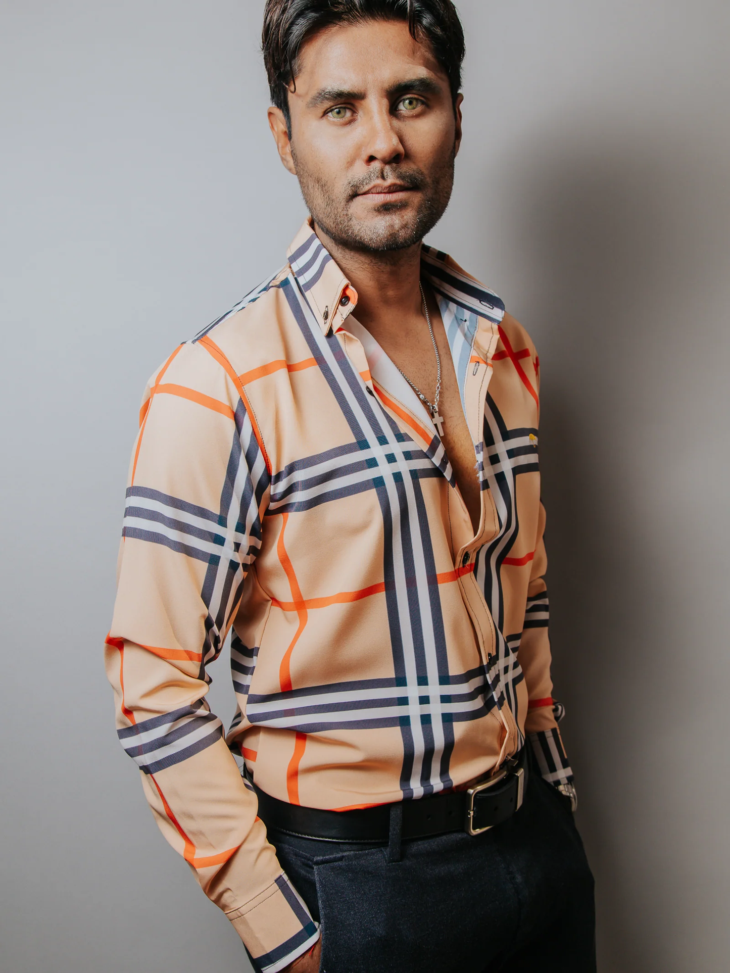 CAMISA SLIM FIT HOMBRE, MELÓN LÍNEAS NARANJA, NEGRA Y BLANCA