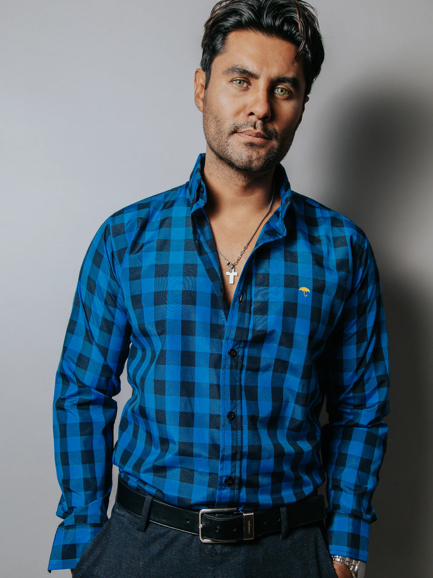 CAMISA SLIM FIT HOMBRE AZUL MARINO CUADROS NEGRO
