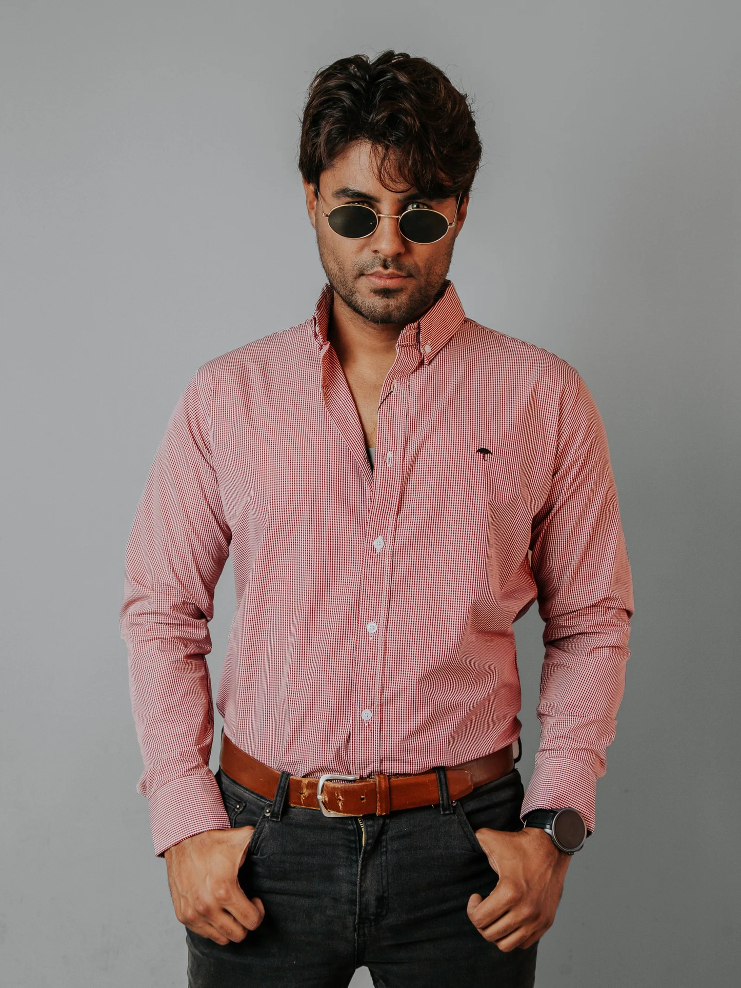 CAMISA HOMBRE SLIM FIT, MICROCUADRO ROJO