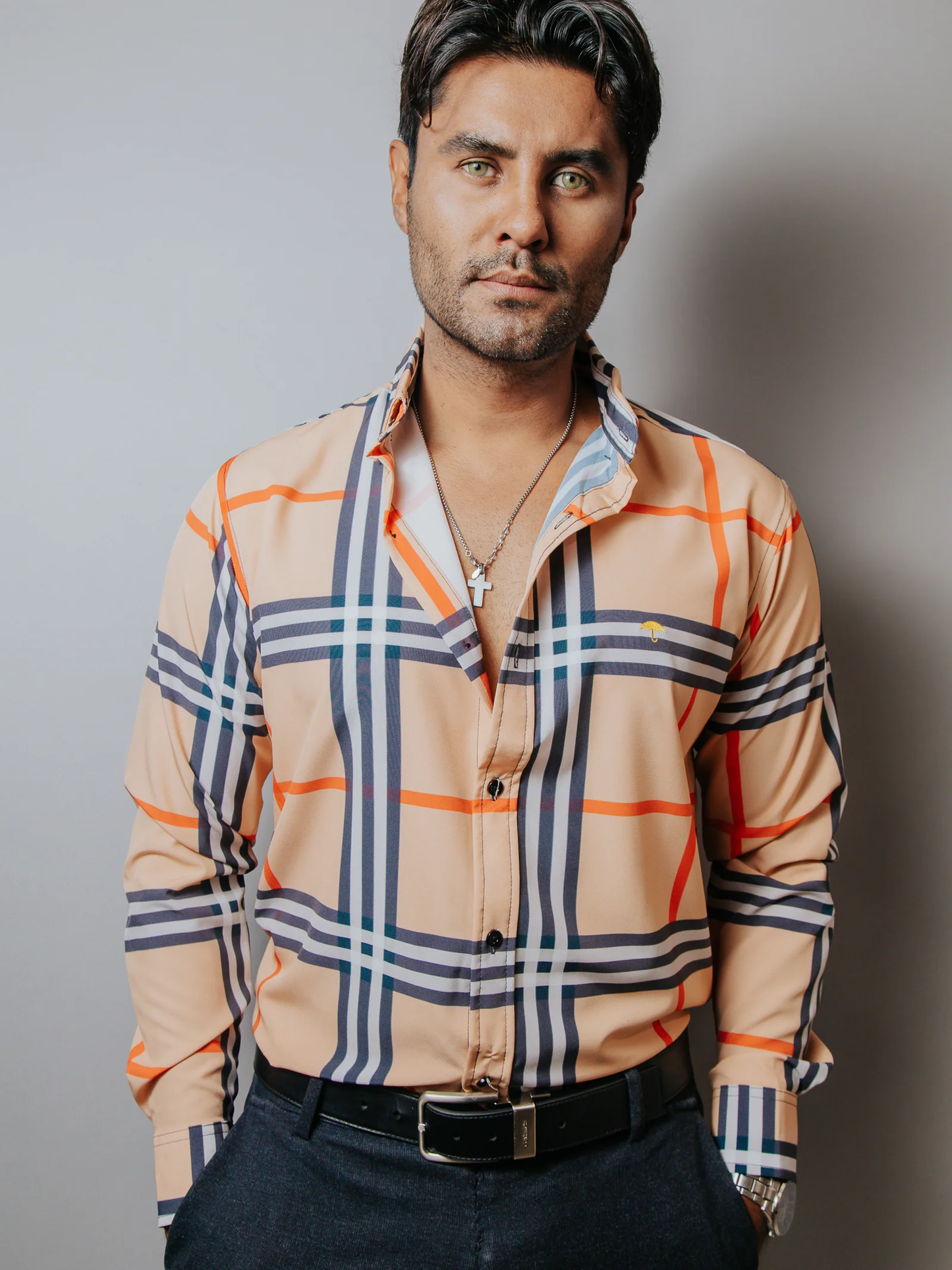 CAMISA SLIM FIT HOMBRE, MELÓN LÍNEAS NARANJA, NEGRA Y BLANCA