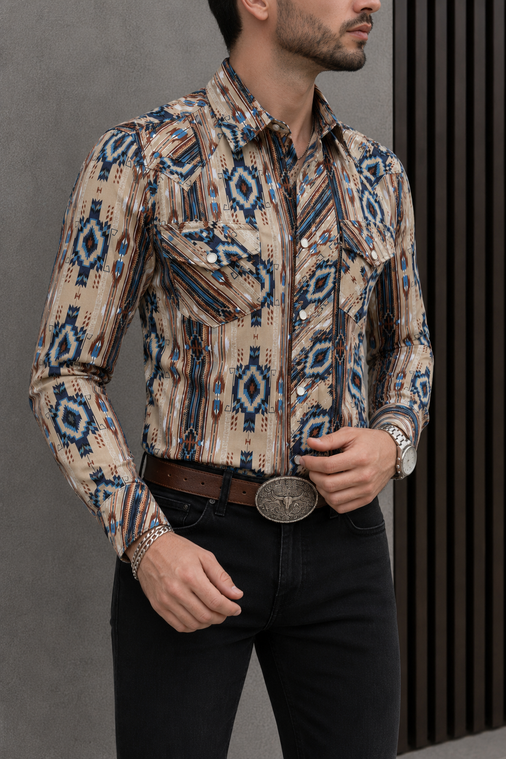Camisa Vaquera Con Bolsas Beige Detalles Azules