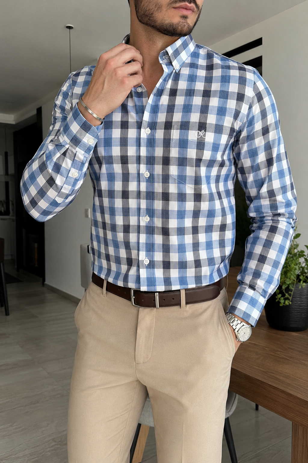 CAMISA DE VESTIR CUADROS BLANCOS, AZULES Y NEGROS
