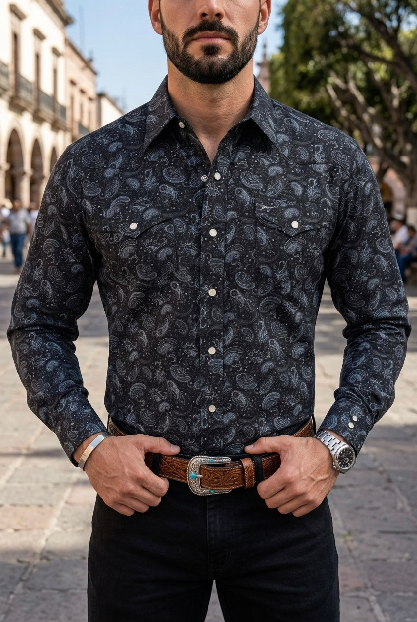 Camisa Manga Larga Negra Detalles Blancos