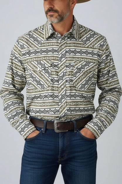 Camisa Vaquera Con Bolsas Detalles Negros y Verdes