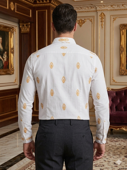 Camisa Casual Hombre Blanca Figuras Amarillas