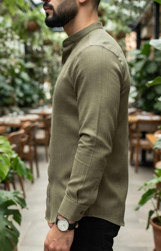 Camisa Manga Larga Cuello Mao Verde Aceituna