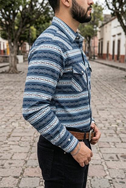 Camisa Vaquera Con Bolsas Azul Detalles Blancos
