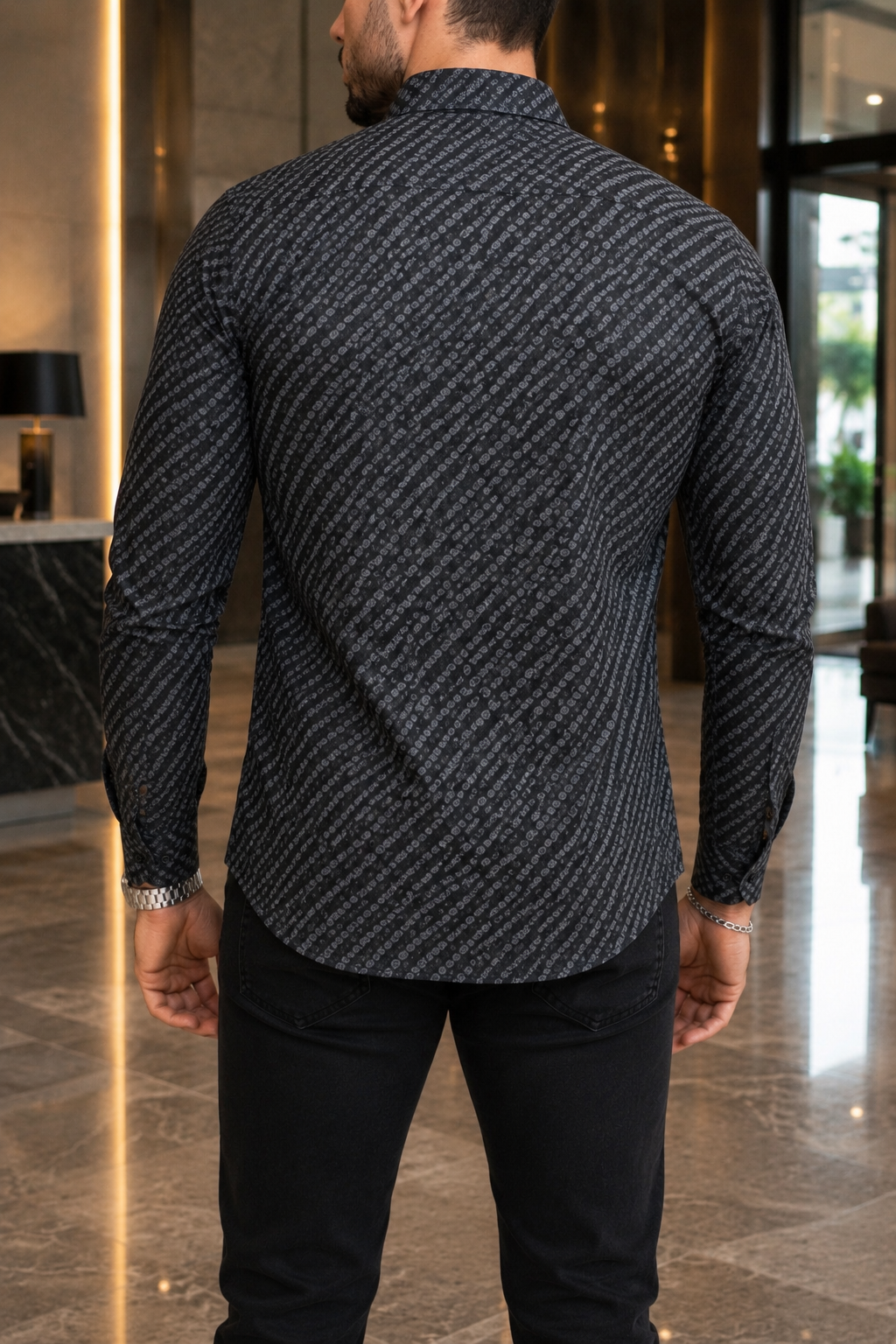Camisa Manga Larga Negra Detalles Grises