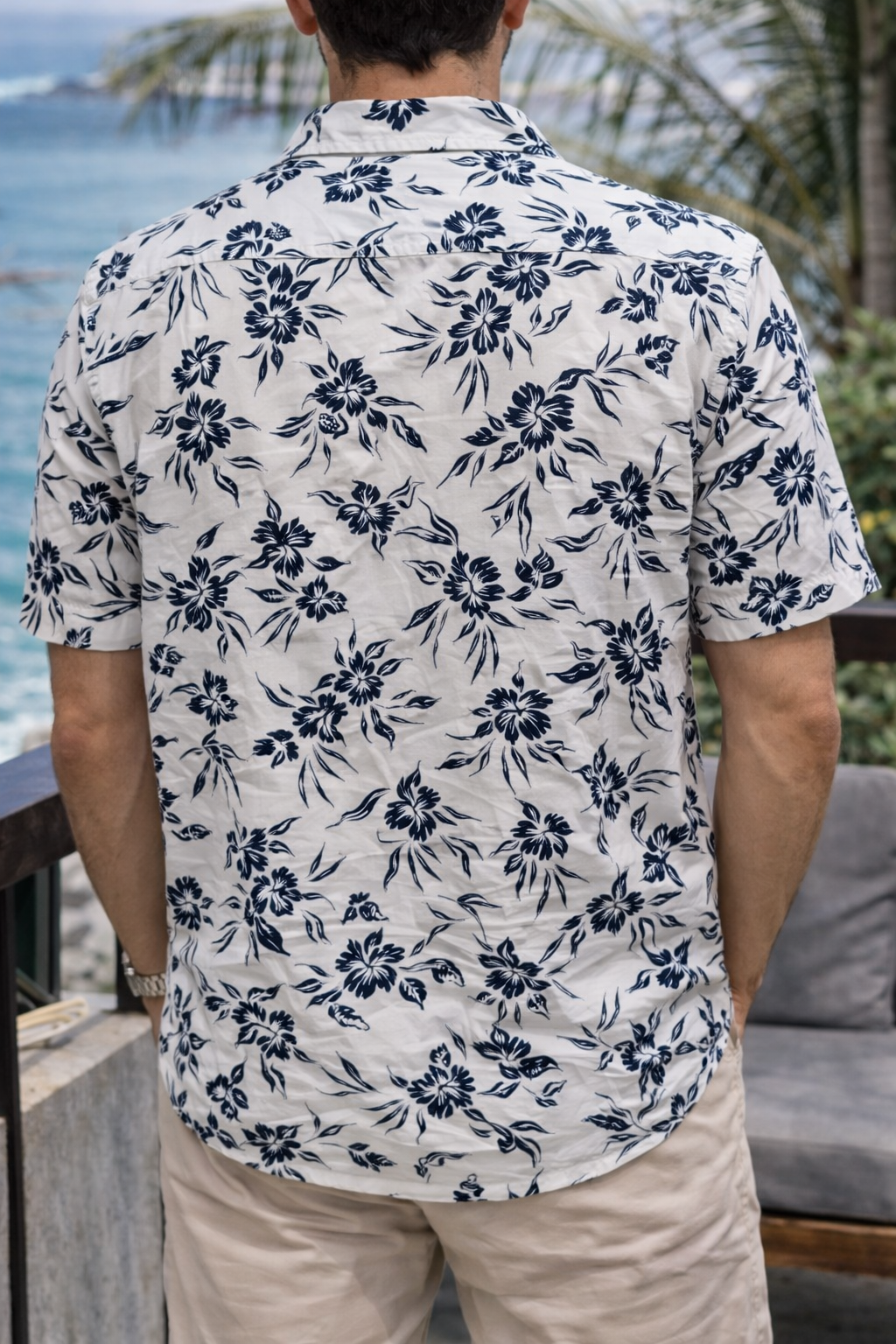 Camisa Manga Corta Blanca Flores Azules OVERSIZE