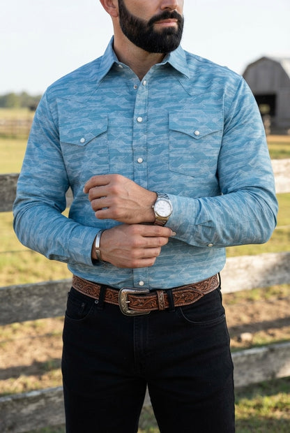 Camisa Vaquera Con Bolsas Azul Cielo Detalles Blancos