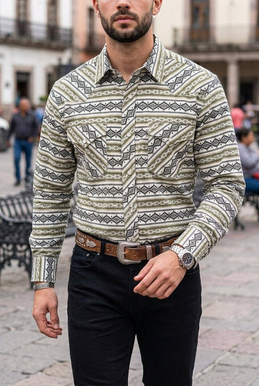 Camisa Vaquera Con Bolsas Detalles Negros y Verdes