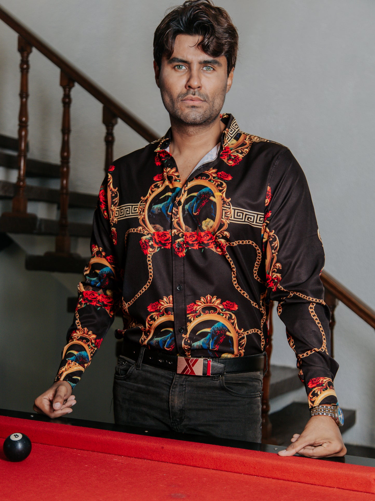 CAMISA HOMBRE SLIM FIT, NEGRA TORO MEDALLÓN