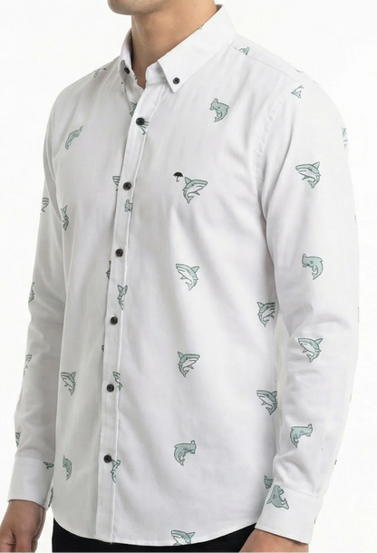 Camisa Hombre Casual Blanca Mini Figuras Tiburones