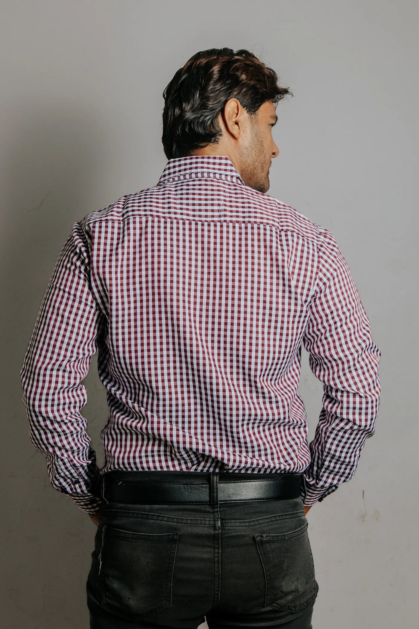 CAMISA HOMBRE SLIM FIT, CUADROS VINO Y BLANCO