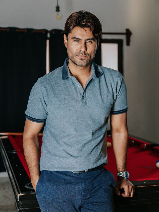 PLAYERA POLO SLIM FIT, GRIS DETALLE NEGRO